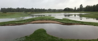 Chefen för golfklubben: "Det är översvämmat och helt ospelbart"