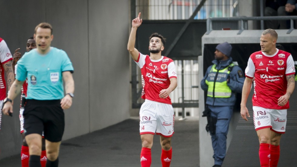 Noah Shamoun efter sitt mål som gav Kalmar FF en drömstart i segern mot Häcken.