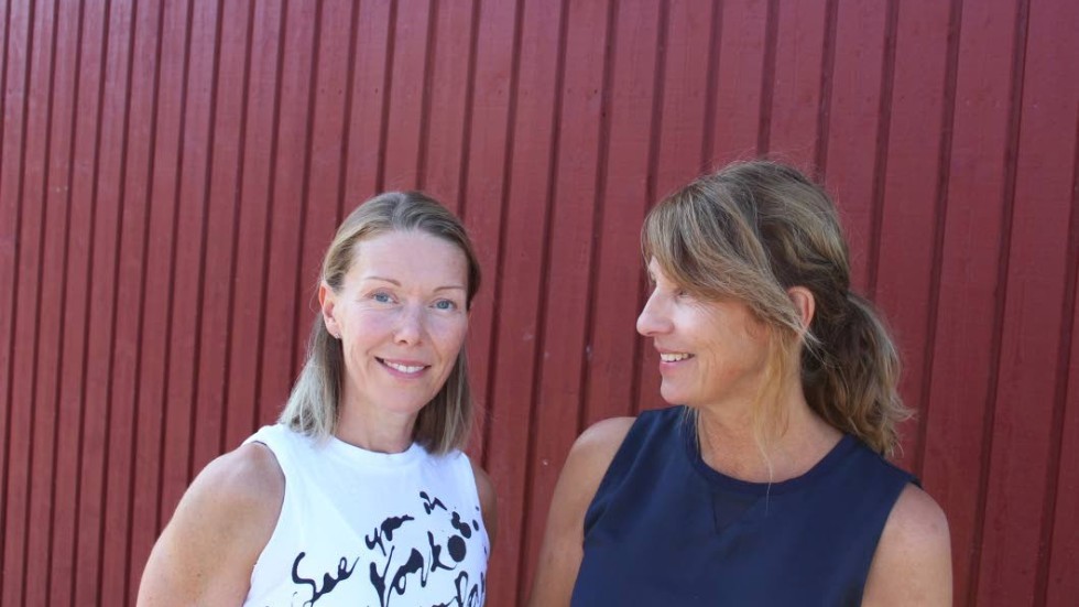 Therese Ringdahl Nilsson och Mariette Fröberg berättar att Väv nu har en hemsida under uppbyggnad (väv.se). 

– Där kan man hitta information om oss och se vad vi har på gång, säger Mariette Fröberg.