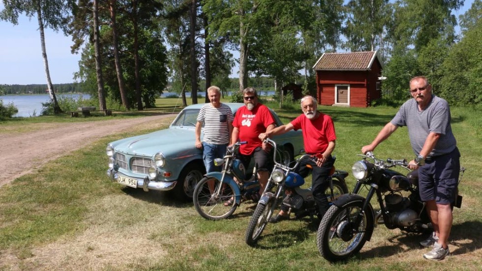 Nu är det dags igen. Tor-Leif Livestål, Magnus Westrin, Thorbjörn Svahn och Johnny Ebbesson från Veteranfordonssektionen bjuder in till Fest för farfars fordon.