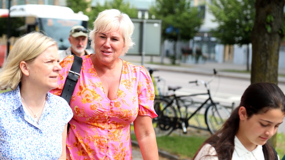 Kristina Edlund (S), kommunstyrelsens ordförande i Linköping, meddelar att kommunen kommer att föra en dialog med Trafikverket under hösten. Målet är att hitta en lösning för Ostlänkens väg ut ur Linköping.