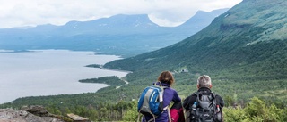 Närande, tärande turister