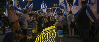 Nya protester mot Netanyahus lagförslag