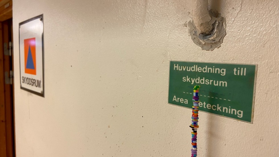 Skyddsrummen har, efter att nästan varit bortglömda, blivit aktuella igen. Oxelösund är en av de skyddsrumstätaste kommunerna per capita i Sverige. Här finns fler platser än invånare - vilket är mycket ovanligt.