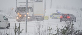 Snön ställer till det – Trafikverket varnar för störningar i trafiken