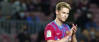Barça hotar dra de Jong inför rätta
