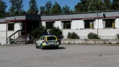 Korsen brinner i sargat Sverige