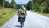 Här cyklar belgaren Jean-Pol förbi Örarna – målet är att cykla 7 700 kilometer: "Allt är möjligt att åstadkomma" • Hoppas få träffa Greta