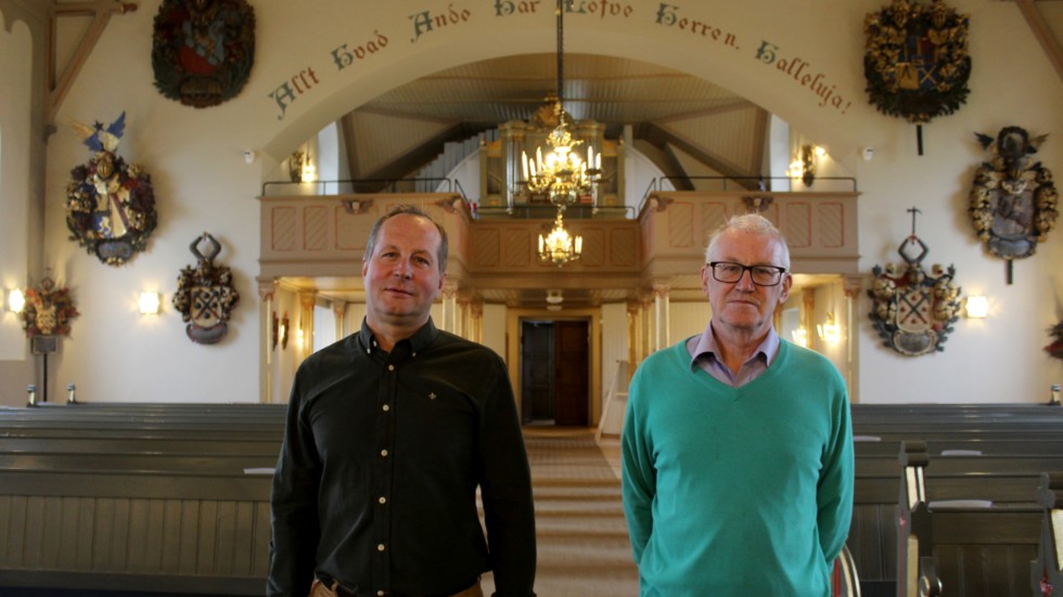 I Tunas nyrenoverade kyrka kommer Per Backman (till höger) läsa böner skrivna av Dag Hammarskjöld, och Åke Hammarskjöld kommer berätta mer om sin avlägsne släkting. 