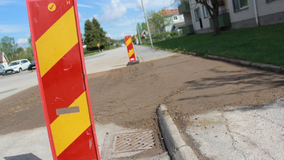 Ett tiotal hus i kvarteren kring Andersbovägen och brandstationen drabbades när vattnet fick stängas av sean en vattenläcka upptäckts.