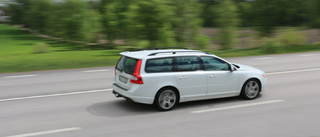 Högtryck för begagnade bilar • Nya bilskatten: "Tar emot betala 12 000 om året" • Volvo V70 mest populär 