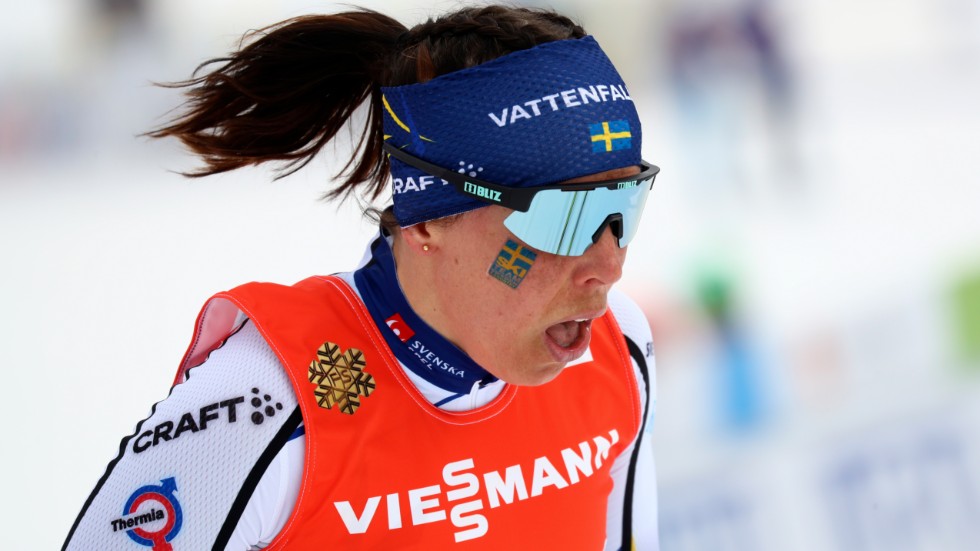 Charlotte Kalla under VM-stafetten. I SM fick hon inte plats i Piteås förstalag utan tog i stället andralaget till brons.