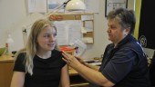 Gymnasieeleven Hanna Söderholm fick vaccin i skolan: "Det kanske gör att fler tar vaccinet"