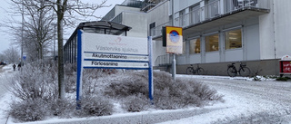 Man bar knogjärn på Västerviks sjukhus