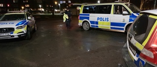 Polisen letar spår i Skäggetorp: "Kan inte uteslutas att ett vapen har använts"