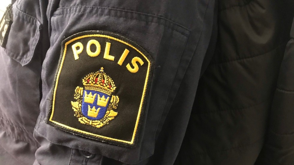 Polisen har fått in en anmälan om skadegörelse på Öppna förskolan i Stålhagen. Troligtvis har någon använt ett skjutvapen av något slag, tror Anders Hultman vid polisen i Oskarshamn.