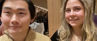 TV: Zara Larsson fyllde kulturhuset – Emma, 19, och Adrian, 22, var två av de förväntansfulla besökarna: ”Hon är en av de bästa”