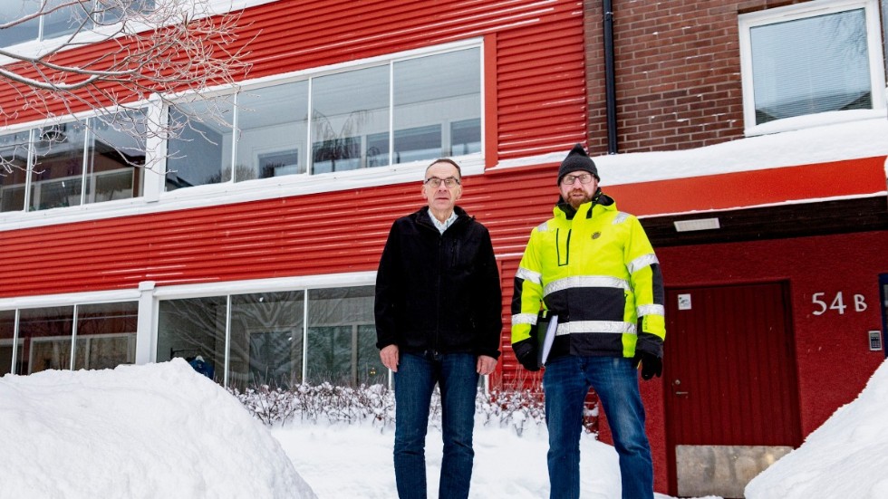 Anders Thorell, ordförande i HSB-föreningen Luleåhus 16, och Erik Johansson, energiingenjör hos HSB Norr. 