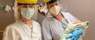 Omikronvågen slår mot förlossningen på Mälarsjukhuset: "Vi har förlöst flera covidpositiva" 