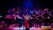 Annika Norlin i storformat – så bra var konserten med Symfoniorkestern 