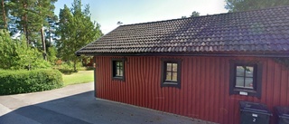 Nya ägare till 40-talshus i Svärtinge - 2 700 000 kronor blev priset