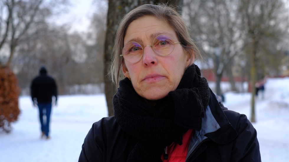 Tina Stenkulla Anckarman bor i Norge, men när mamman i Vimmerby blev svårt sjuk i fjol fick hon rycka in för att hjälpa till.