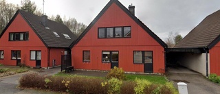 Nya ägare till kedjehus i Skogstorp - prislappen: 2 995 000 kronor