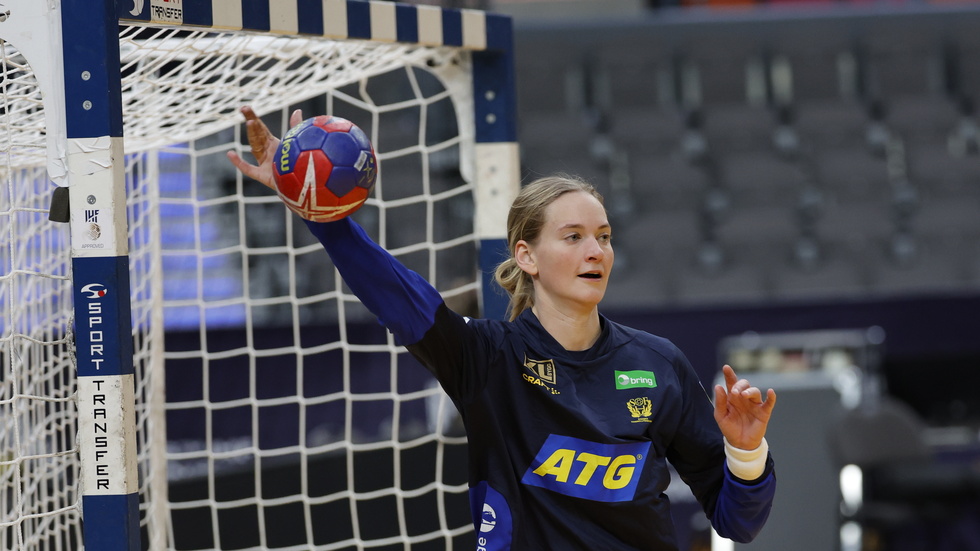 Johanna Bundsen på Sveriges träning inför VM-mötet med Ungern.