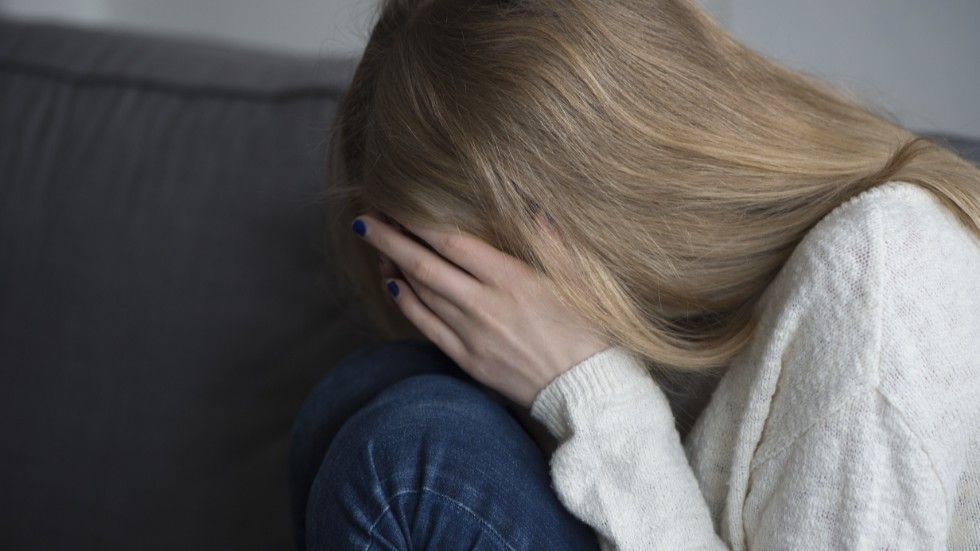 Var fjärde tjej har blivit erbjuden ersättning i utbyte mot sexuella handlingar, skriver Ida Östensson, generalsekreterare ChildX.