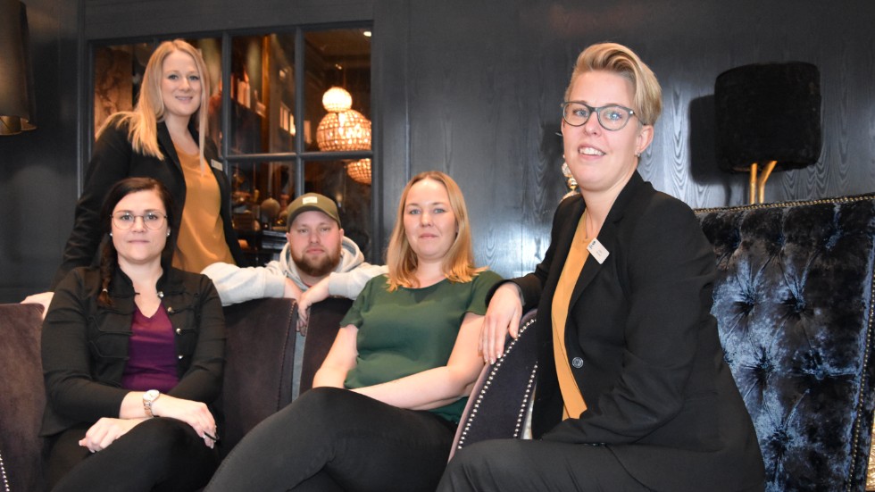 Elin Axelsson, Nina Eklund, Simon Johansson, Rebecca Lundell och Linda Edlund satsar på en "cykelfest" på restauranger i Vimmerby.