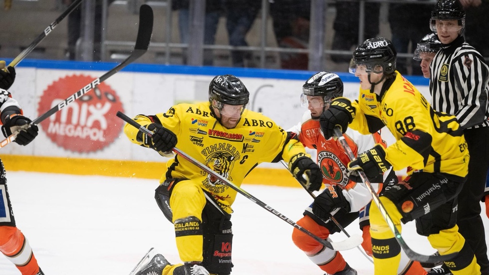 VH förlorade borta mot Karlskrona med 2-0.