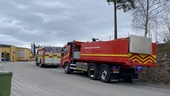 Stort pådrag vid brand på såg – fem brandbilar på plats