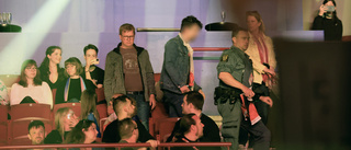 Aktivister kastades ut ur Malmö arena