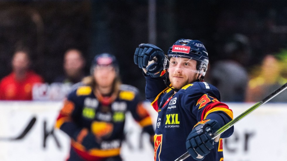 Linus Hultström har en lång och mycket framgångsrik bakgrund som spelare i Djurgårdens IF. 