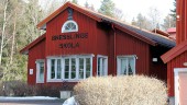 Kommunen vill sälja skolan – men vem äger marken?
