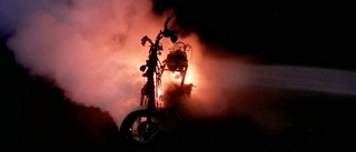 Kraftig brand i moped i Umeå