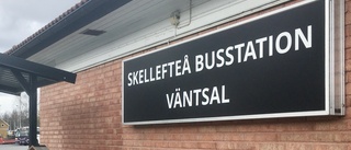 Våldsdrama på busstationen i Skellefteå • Skallade kamraten rakt över näsan • ”Jag är rädd för honom”