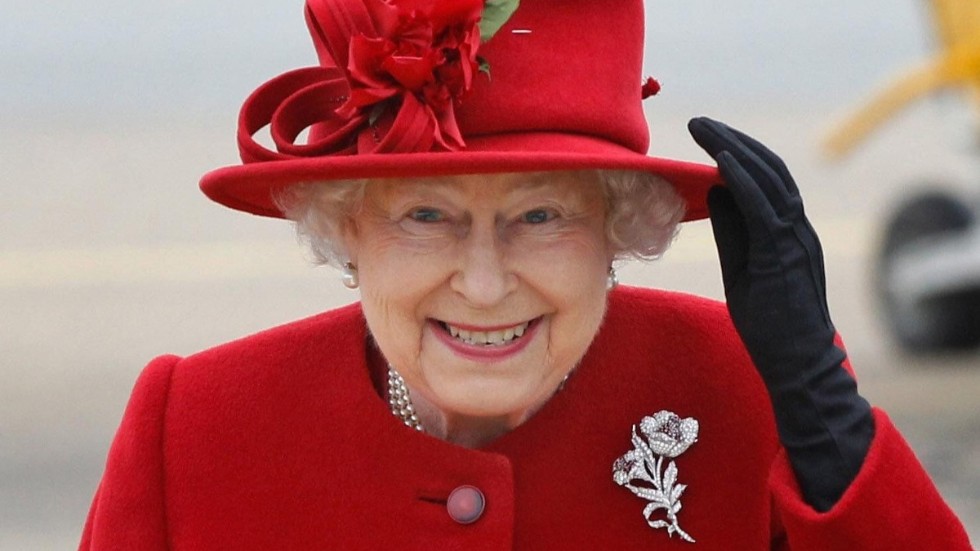 Drottning Elizabeth II av Storbritannien, 95 år och monark i mer än 70 år, är huvudperson i den spjuveraktiga dokumentären "Elizabeth".