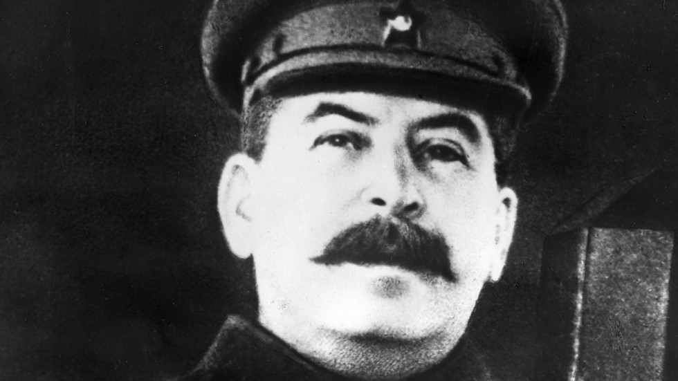 Skribenten menar att det finns många likheter mellan ryska ledare. Här Stalin.