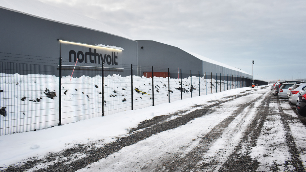 A man in his 60s died, and a man in his 20s was seriously injured in the accident at Northvolt.