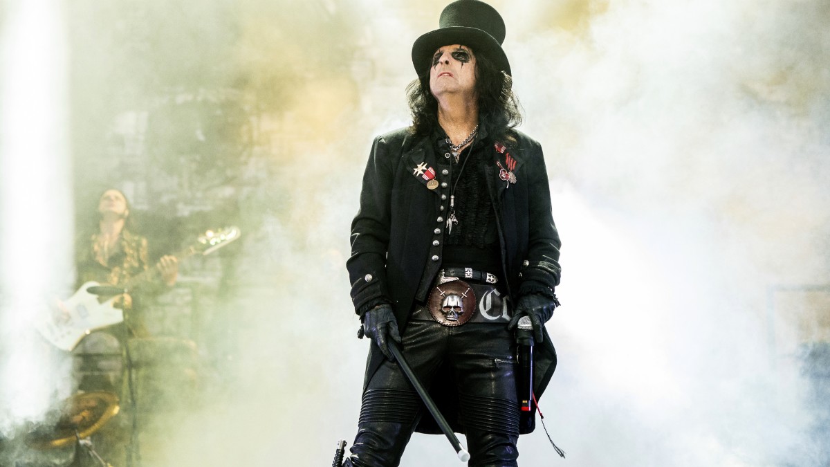 Alice Cooper tappar samarbete efter transkommentar