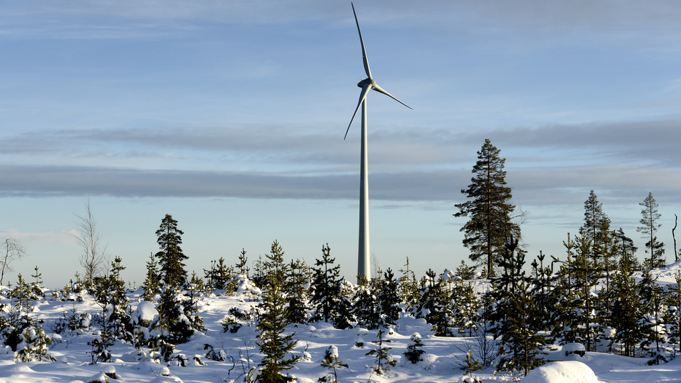 Ett av vindkraftverken i Markbygdens vindkraftpark på fjället i Markbygden utanför Piteå. Arkivbild.