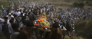 Dödssiffran stiger efter dådet i Pakistan