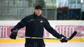 Hockeytränarens succé i alpligan: ”Livet lättare när man vinner”