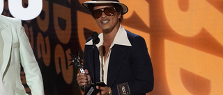 Bruno Mars flydde Israel utan bandets utrustning