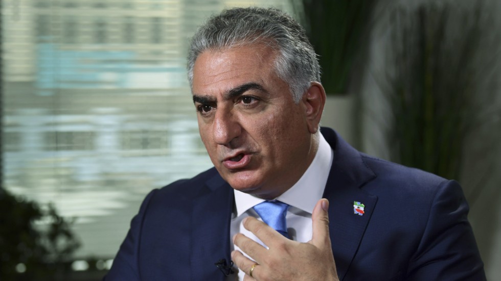 Reza Pahlavi, son till den störtade shahen Mohammed Reza Pahlavi, bildade i februari den kortlivade koalitionen ADFI – som motsätter sig den iranska regimen. Arkivbild.