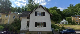 Nya ägare till villa från 1921 i Gamleby - 1 995 000 kronor blev priset
