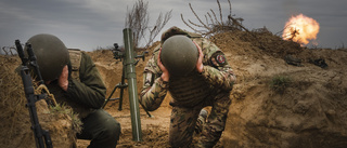 Tiotusentals ukrainska män vill undkomma krig