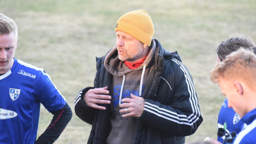 Johan Bengtsson lämnar uppdraget som tränare i Frödinge.