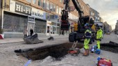 Storgatan stängdes av efter större vattenläcka
